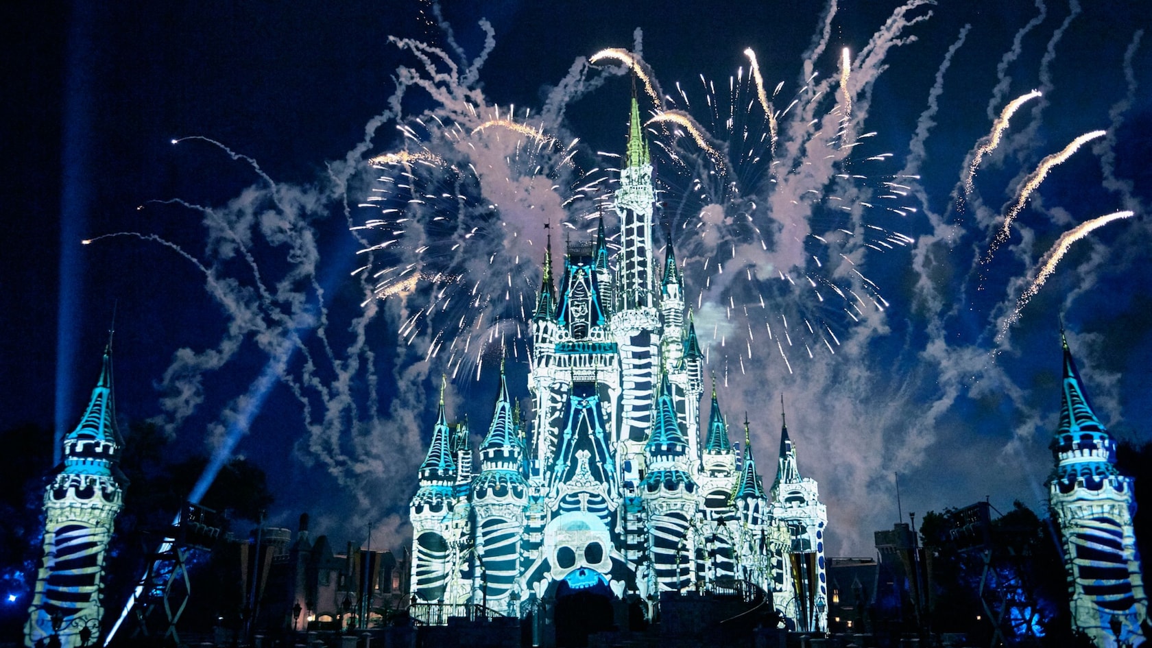 Disney's Not-So-Spooky Spectacular Dessert Party with Plaza Garden Viewing