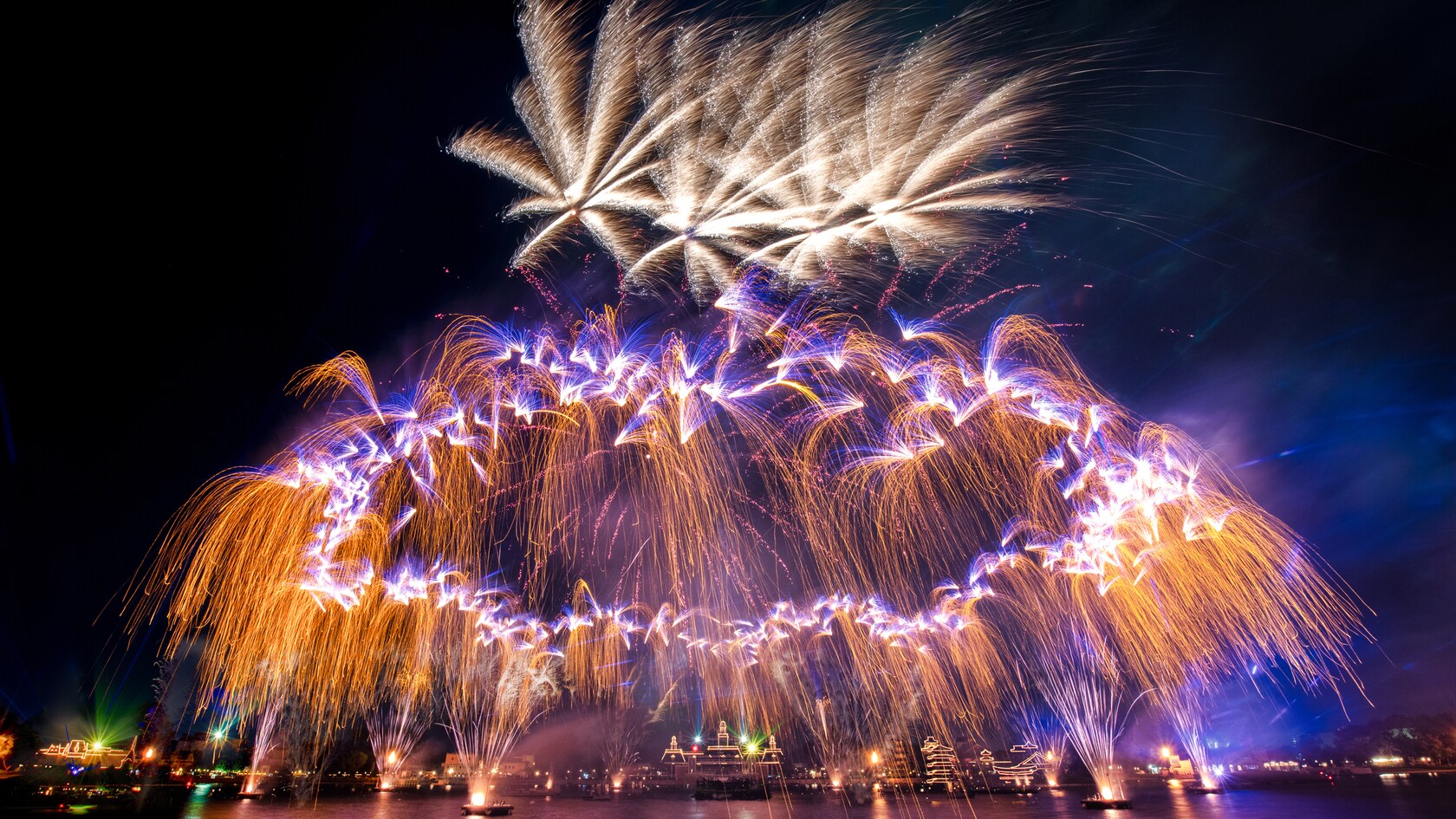 Spice Road Table Fireworks Dining